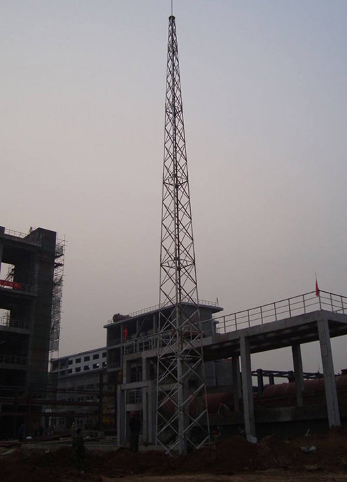 避雷塔在高層建筑上是怎樣施工的?