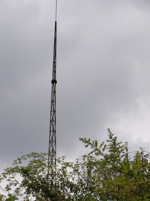 避雷塔最少離建筑多少米？